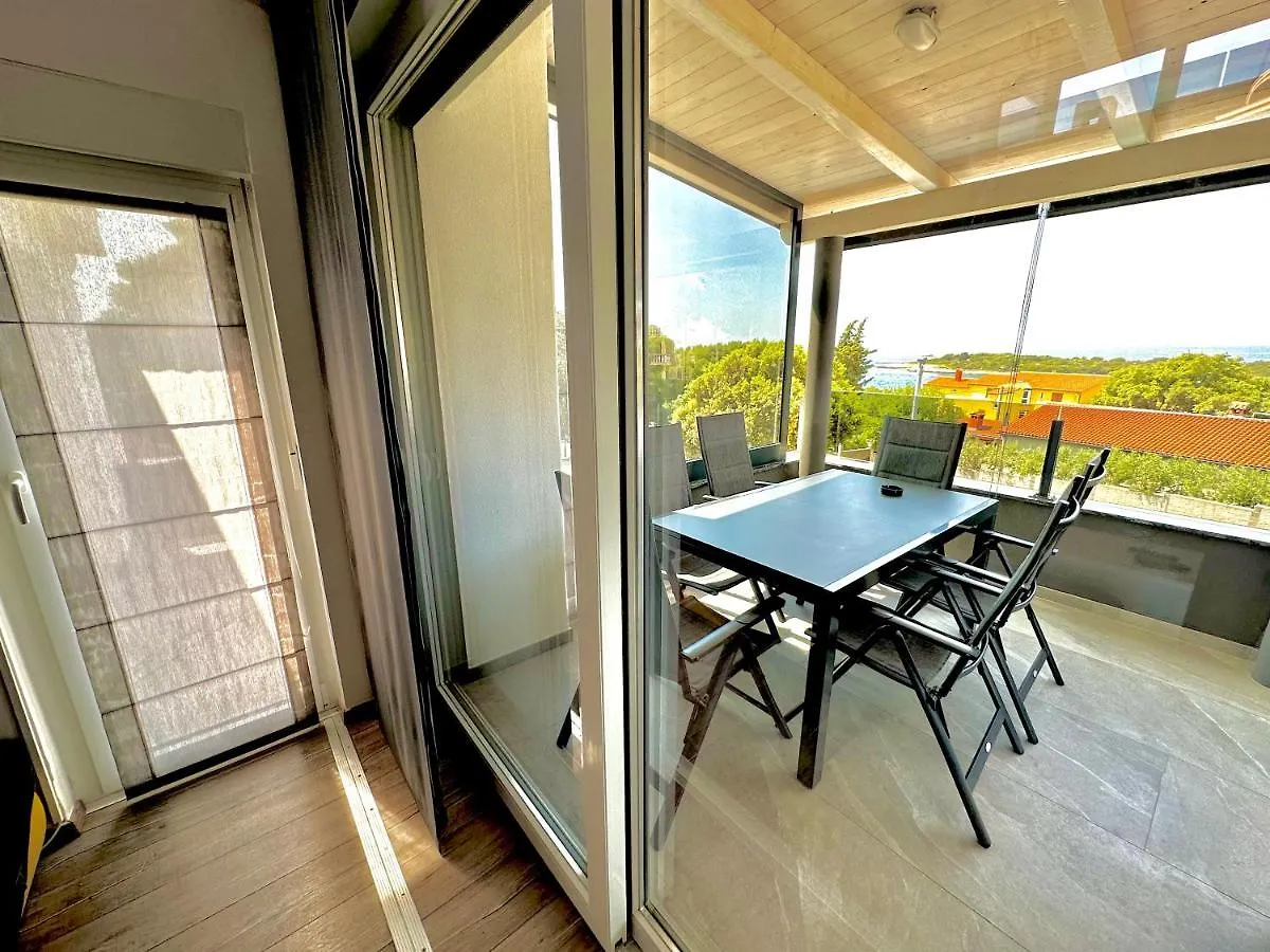 Niko - Big Apartment With Stunning Sea View And Pool Banjole 0*,