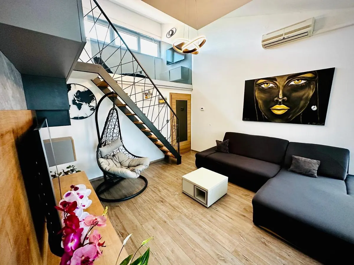 Niko - Big Apartment With Stunning Sea View And Pool Banjole