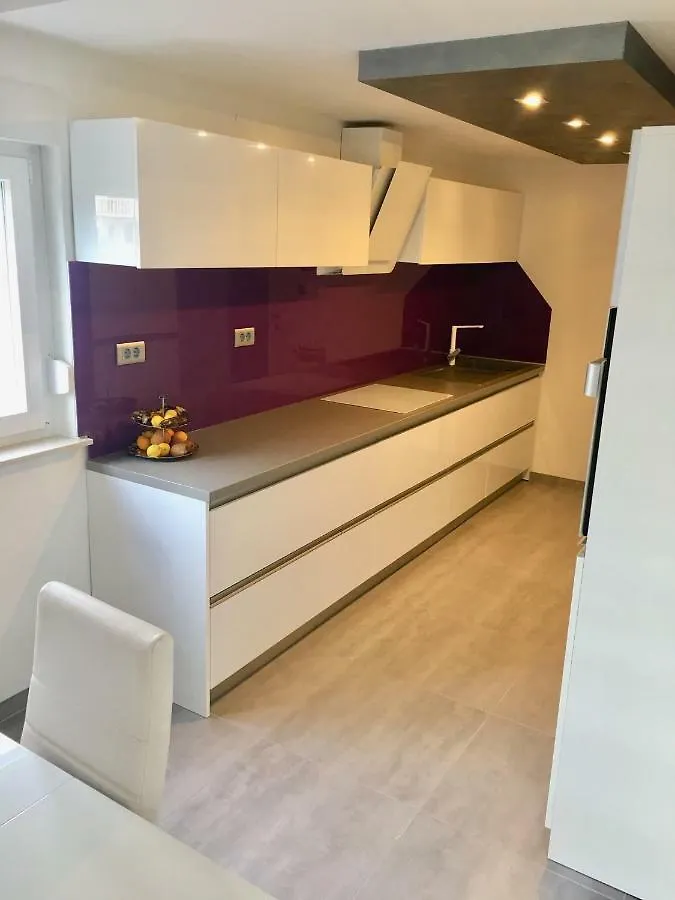 Niko - Big Apartment With Stunning Sea View And Pool Banjole